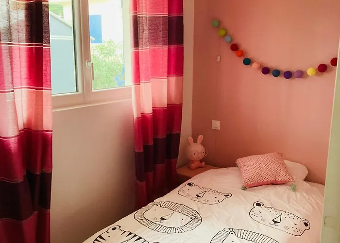 Charmante Maison Familiale Entre Et Foret 펜션