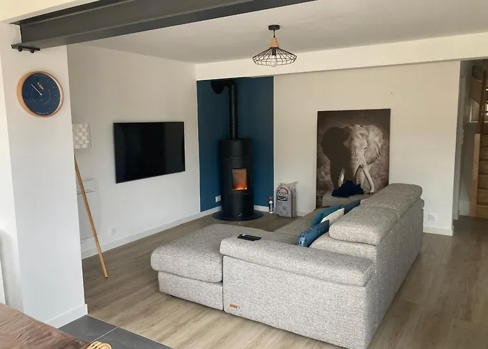 Charmante Maison Familiale Entre Et Foret 펜션